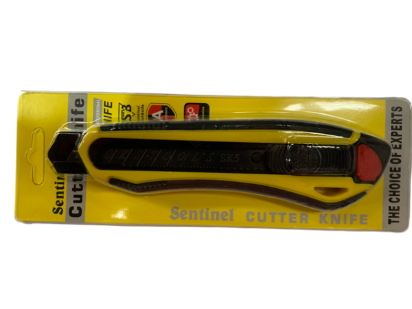 Cutter cu Maner Plastic 2